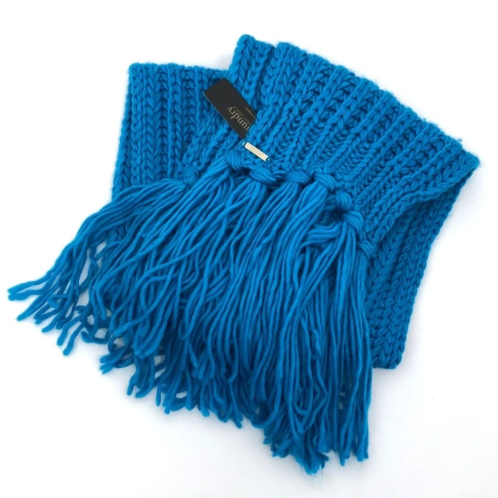 Laundry by Shelli Segal Blue Yarn Crochet Knit Women's Long Scarf With Fringe
